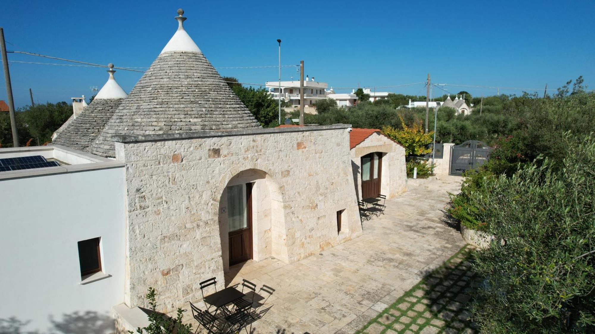 Rifugio Di Puglia - Trulli & Dimore อัลเบโรเบลโล ภายนอก รูปภาพ