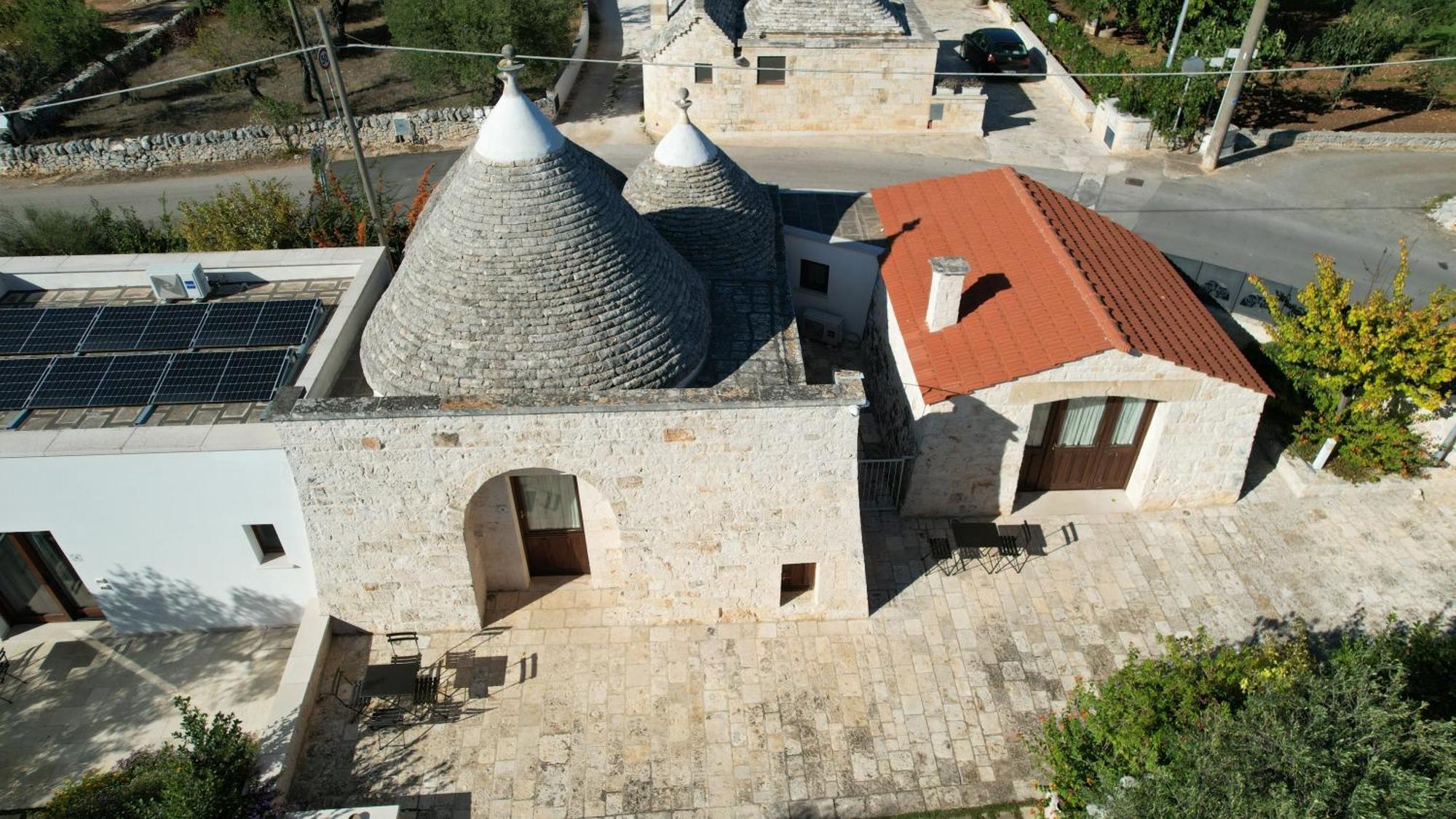 Rifugio Di Puglia - Trulli & Dimore อัลเบโรเบลโล ภายนอก รูปภาพ